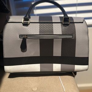 Brand new purse set w/wallet